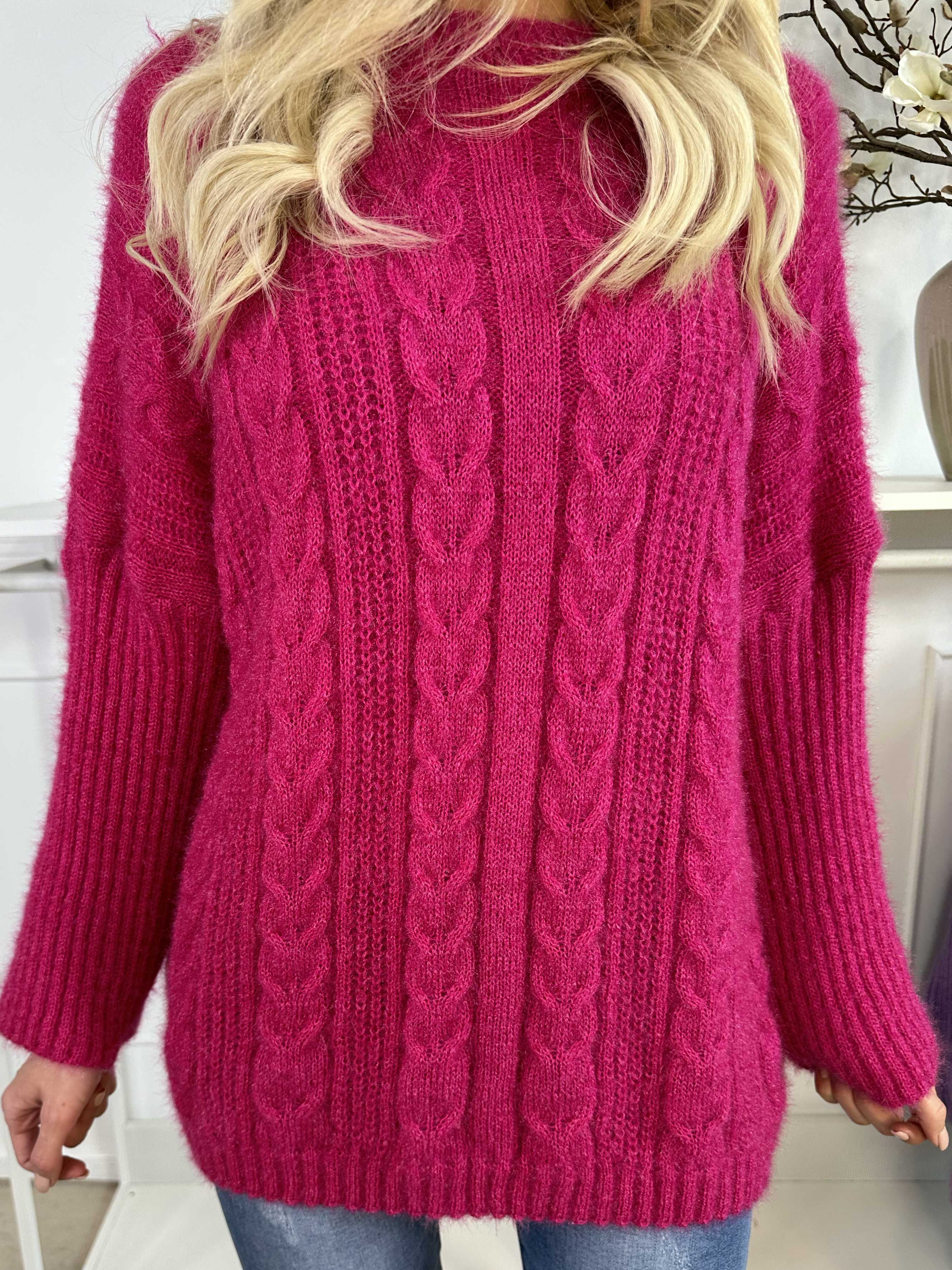 Johanna - Strikbluse med kabelstrik i shiny strik